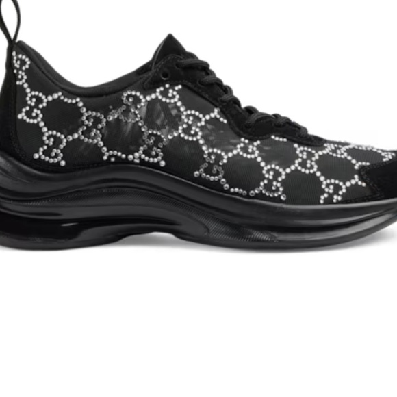 Gucci Women's Black Sneakers with White Pattern - Picture 4 of 5